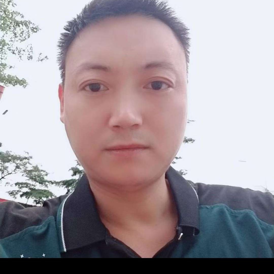 淡淡回眸冷眸的照片