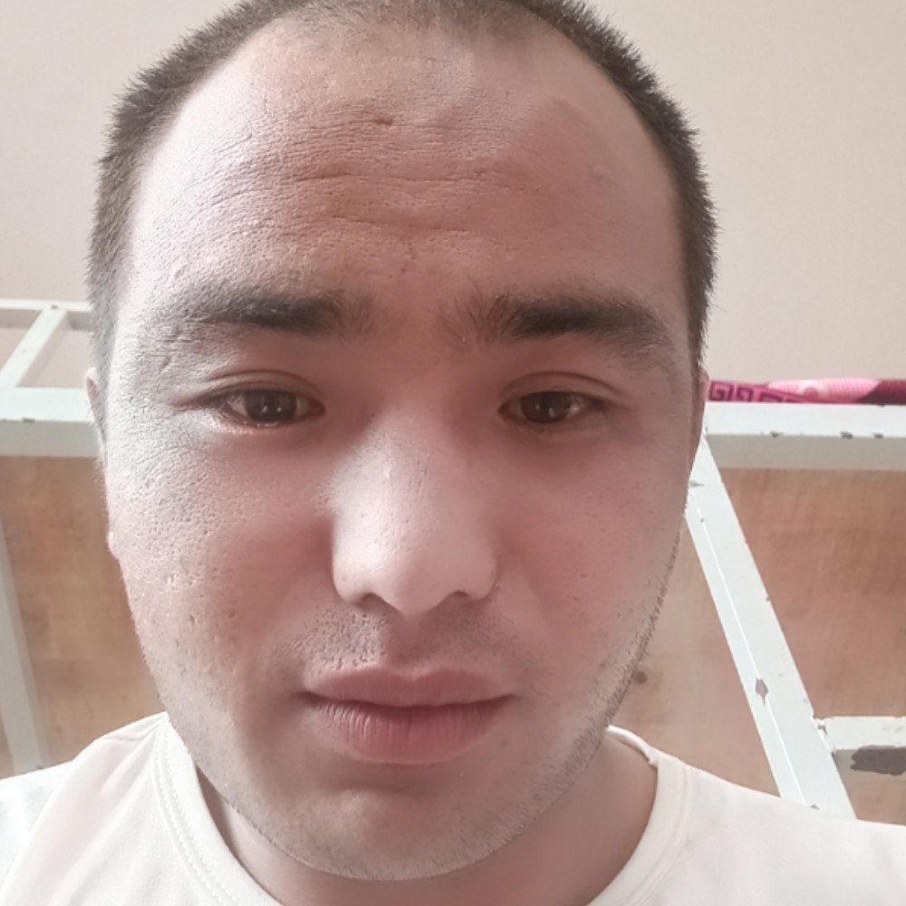 诺言方贪玩的照片