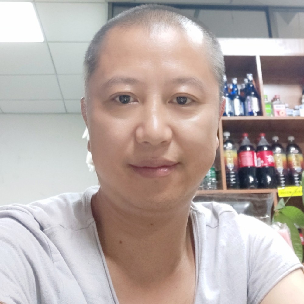 白云阳光的照片