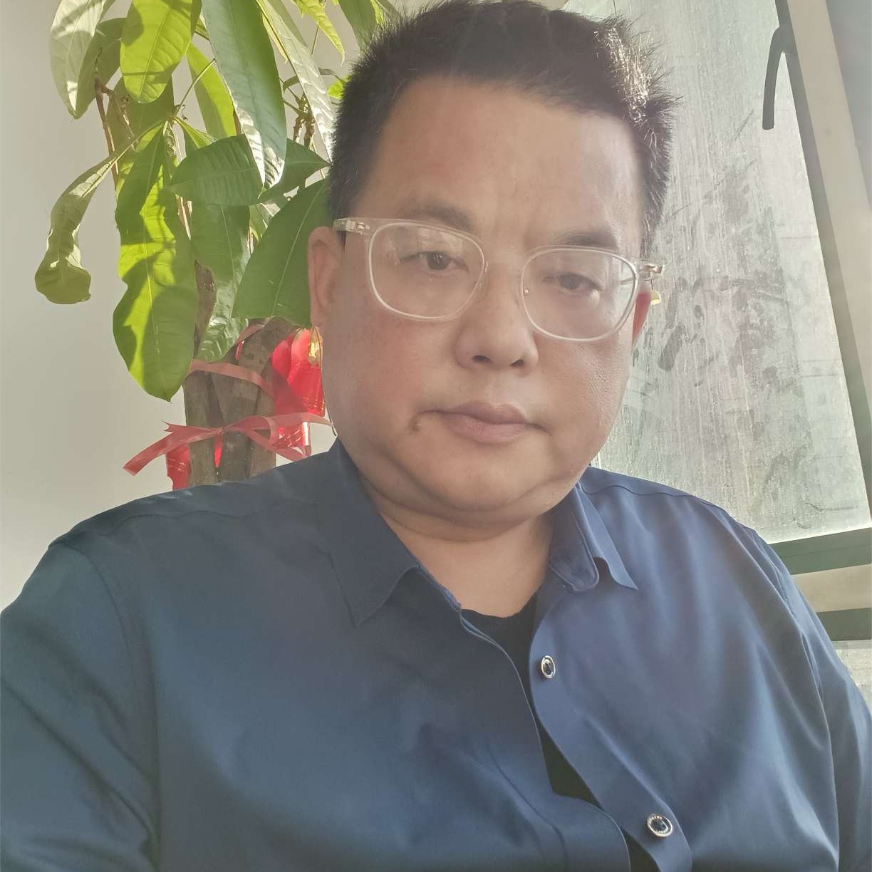 尊云明理的照片