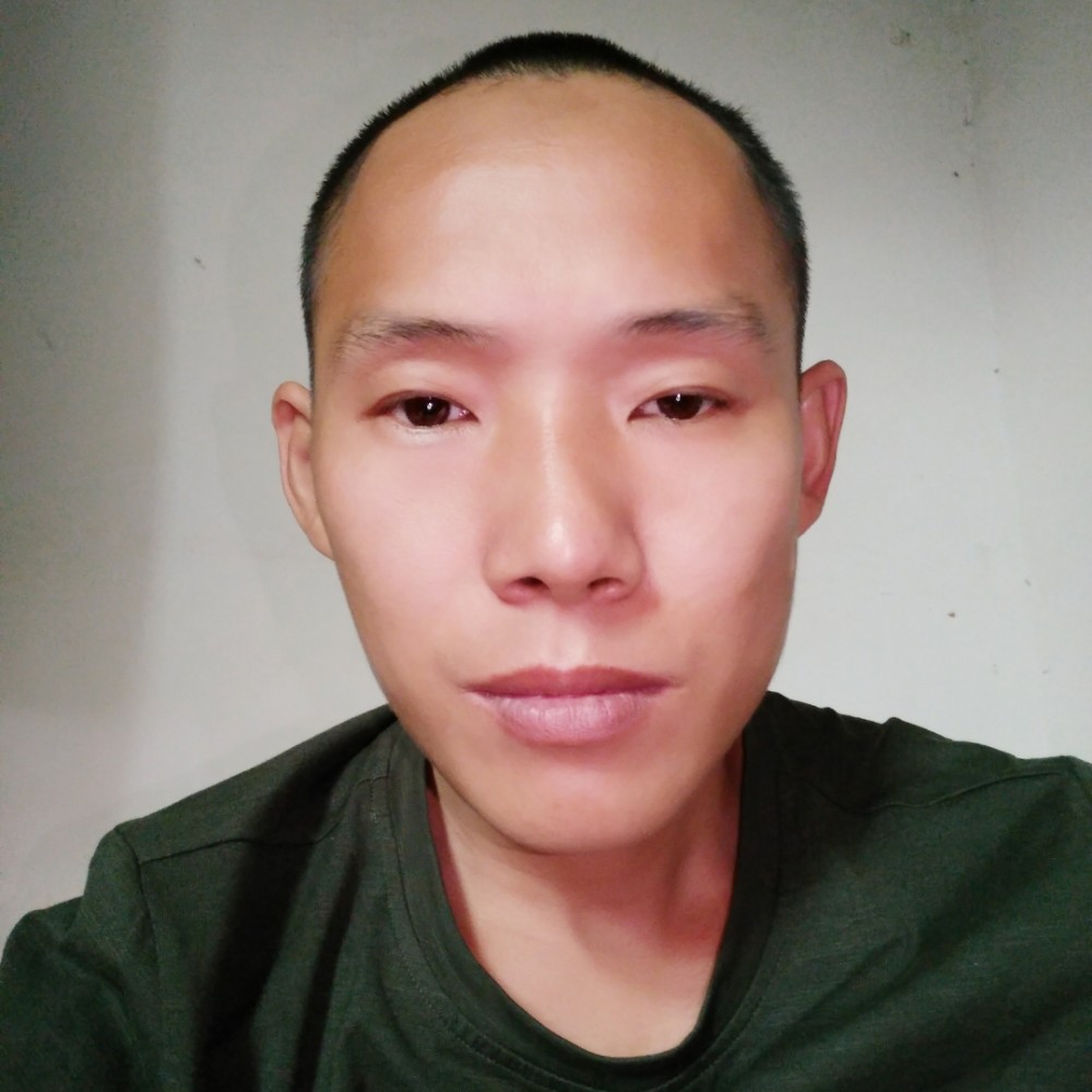孤独の灵魂的照片