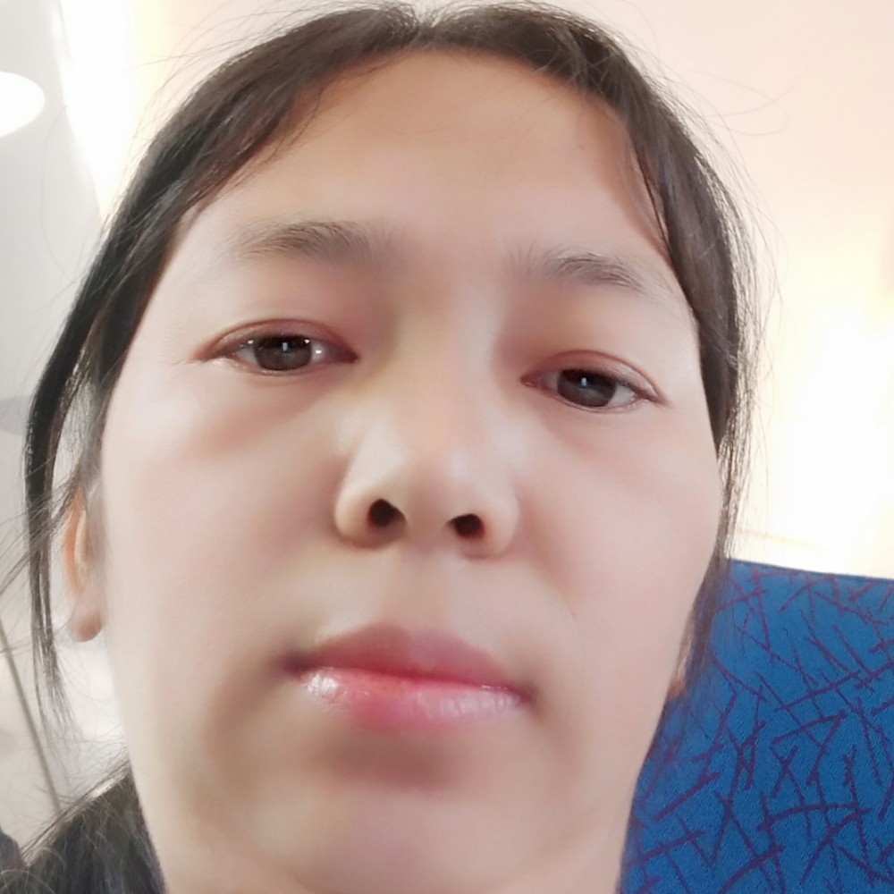 温柔的裙子的照片