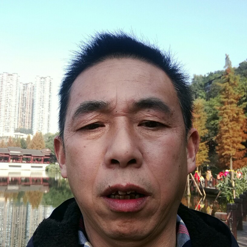 忘忧爱恋冷酷的照片