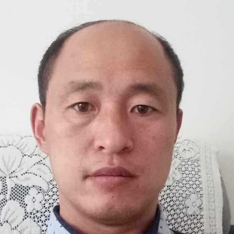 普家人的照片