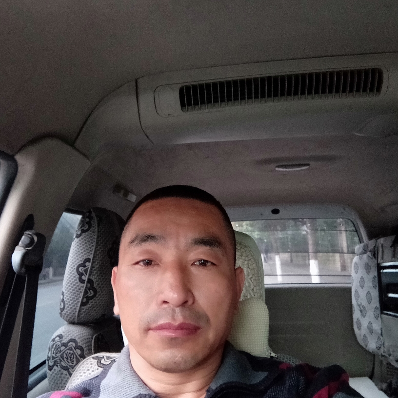 月亮笑谦让的照片