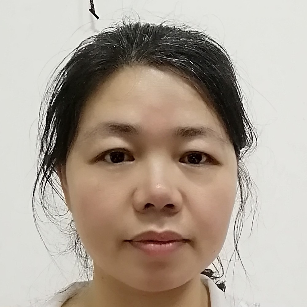 汪公丽的照片