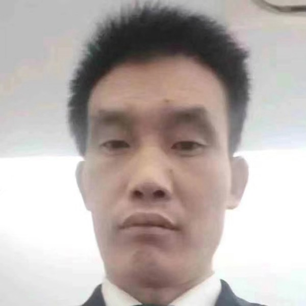 朱连冬的照片