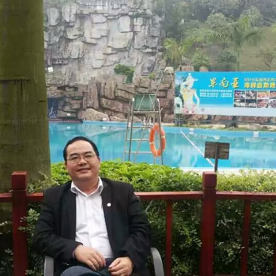 虎狮与舞狮的照片