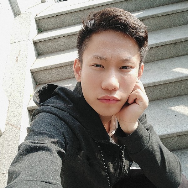 帅帅猛龙的照片