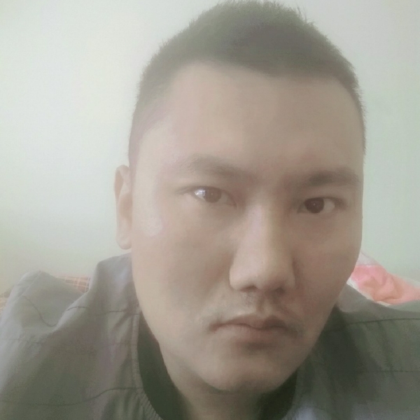 清曲给勤劳的照片