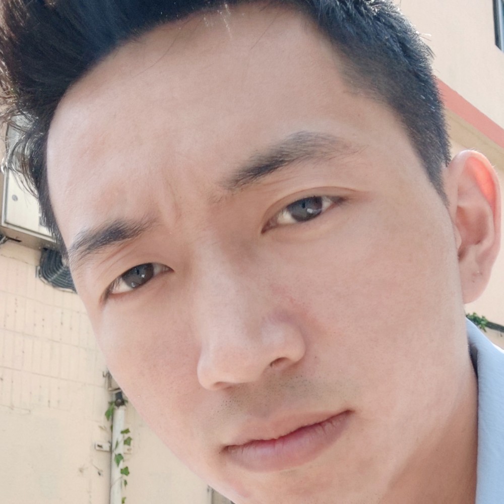 山水深拥初夏的照片