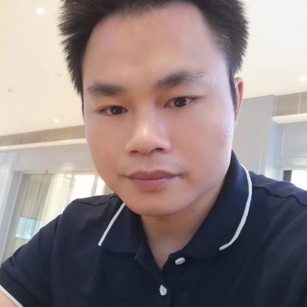 沉醉寒风的照片