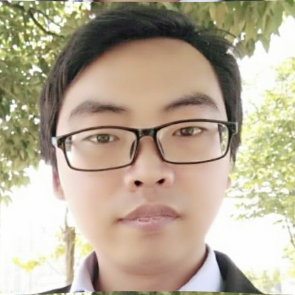 感动凝眸画笔的照片