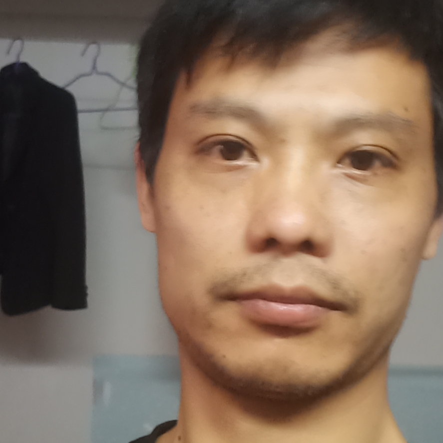 蝶舞蹙眉忧伤的照片