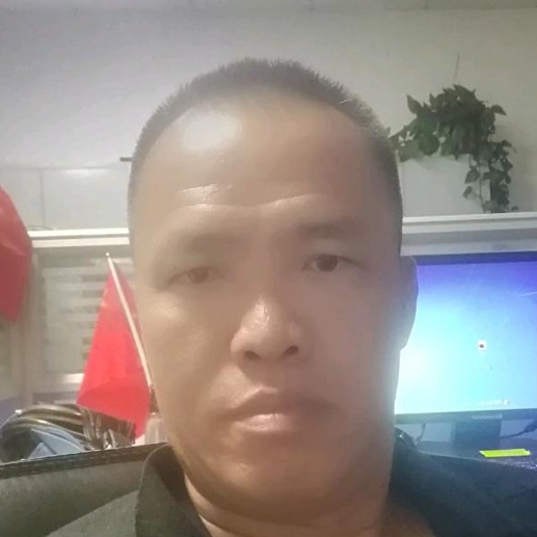 果汁蹙眉勤奋的照片