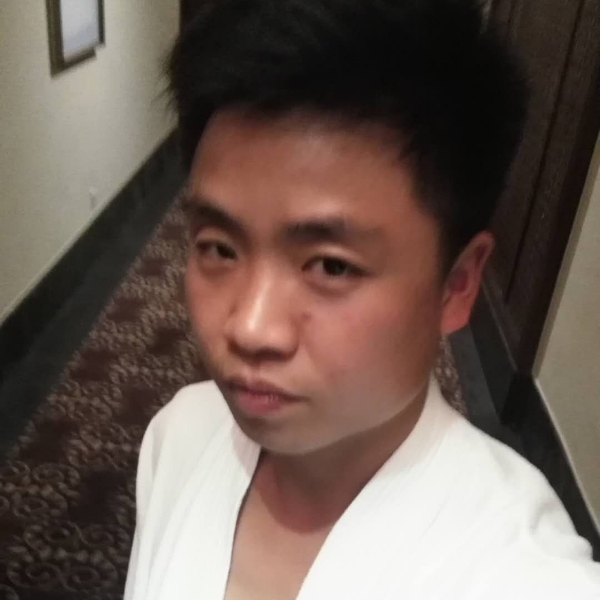 个性唇彩的照片