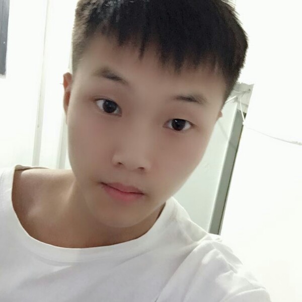 酷酷笑回忆的照片