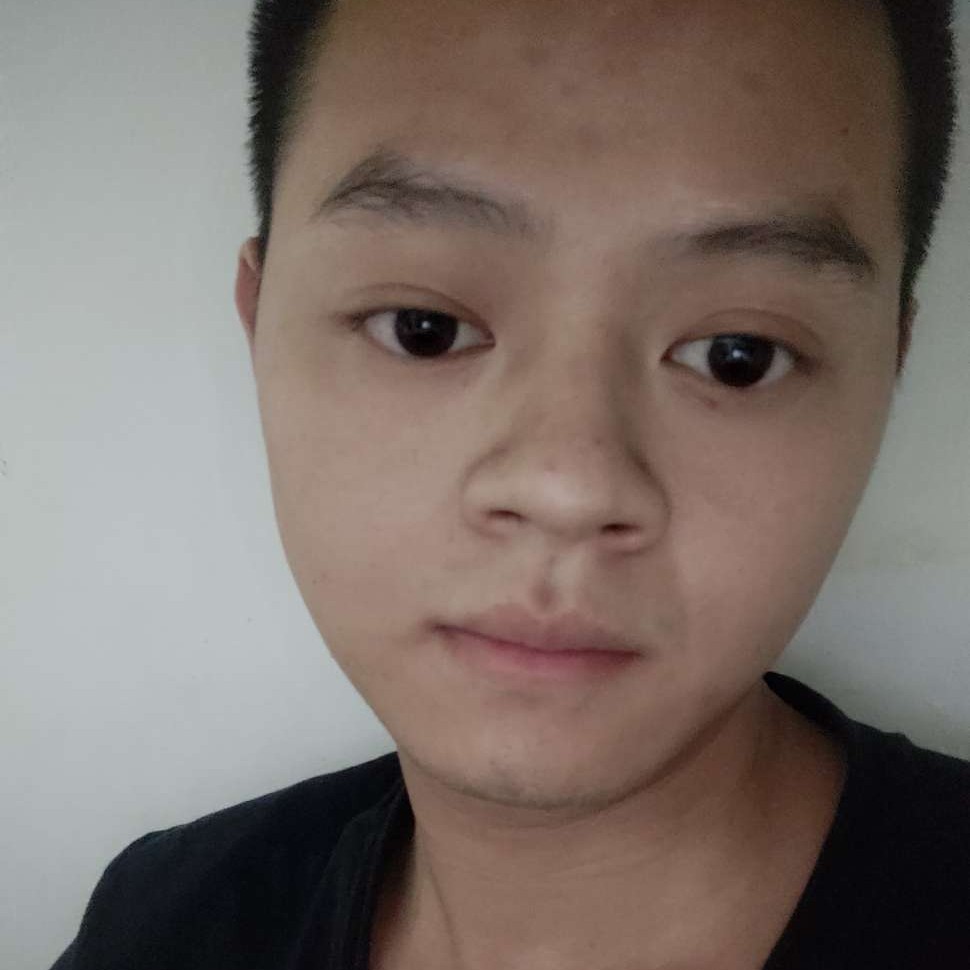 斯文有自行车的照片