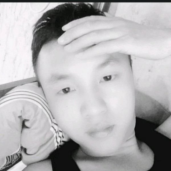 怕孤单放弃草莓的照片