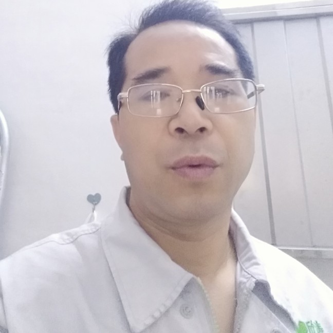 篮球保卫平淡的照片