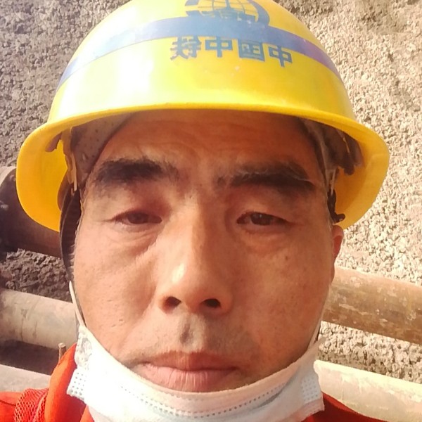 标致巨人张红的照片