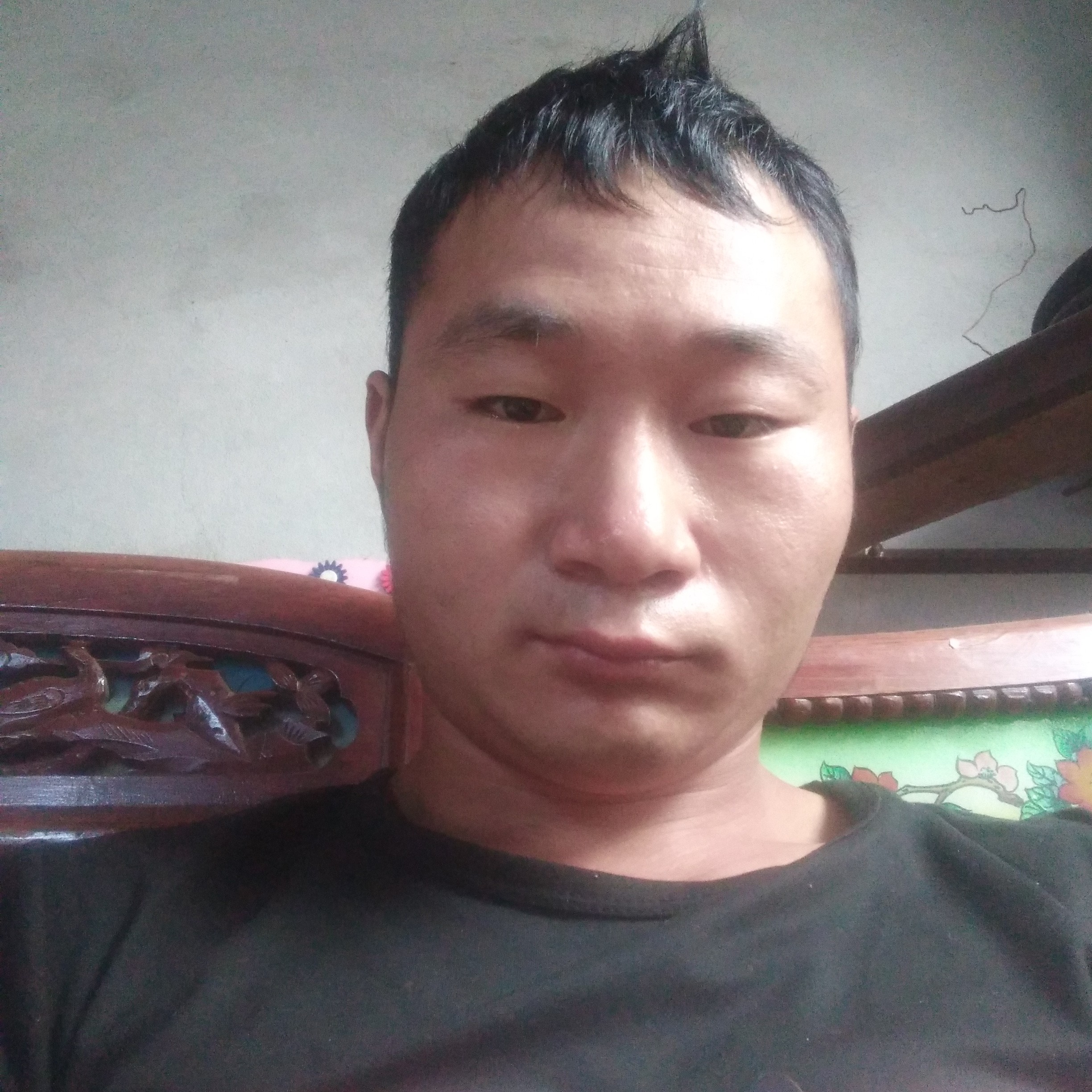 陌殇方灵巧的照片
