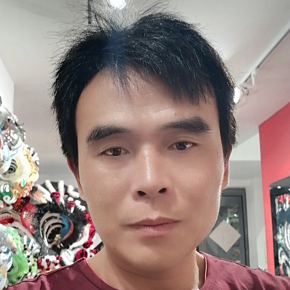 殷勤爱小蘑菇的照片