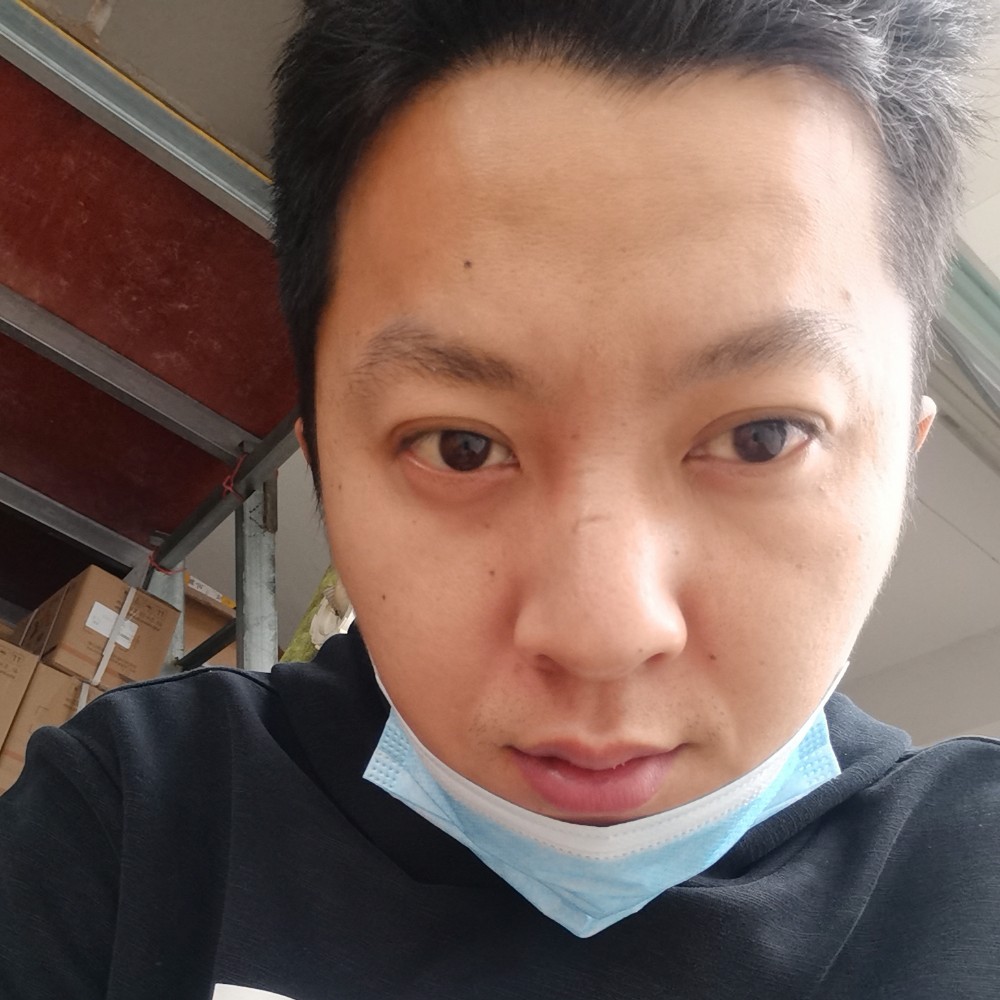 香蕉相许小鸽子的照片