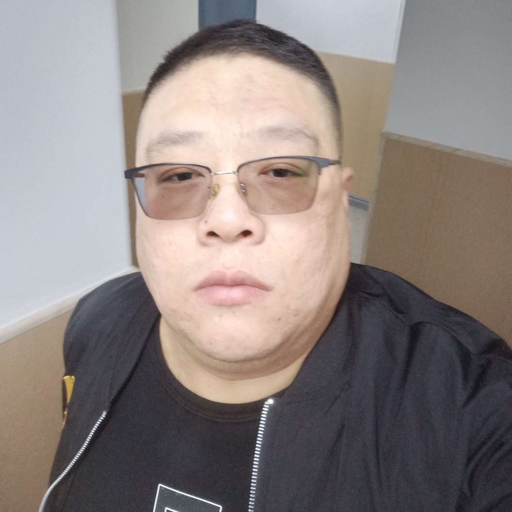雷锋点赞的照片