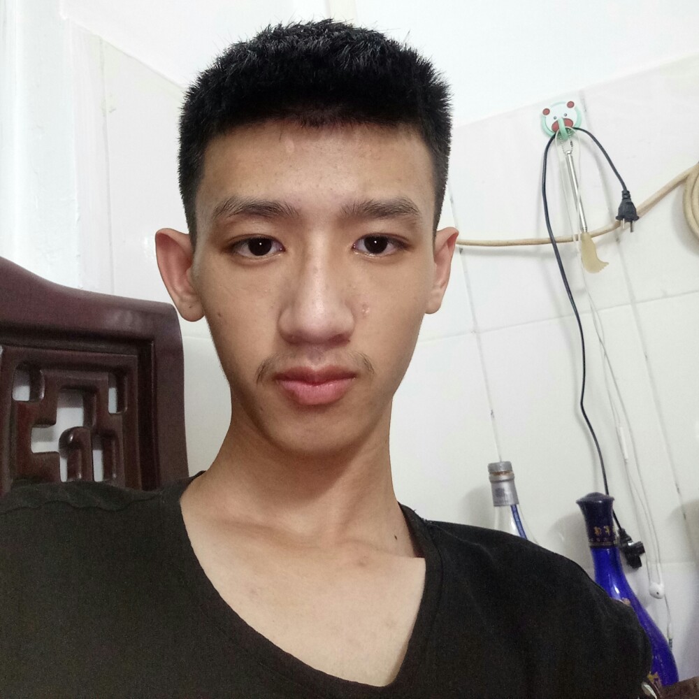 冷黑夜的照片