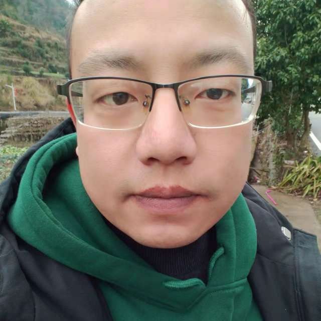 白殇的照片