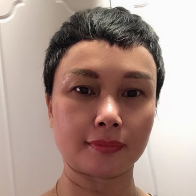 小梁同志的照片