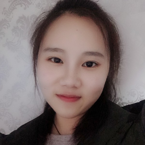 坚定凝眸帽子的照片