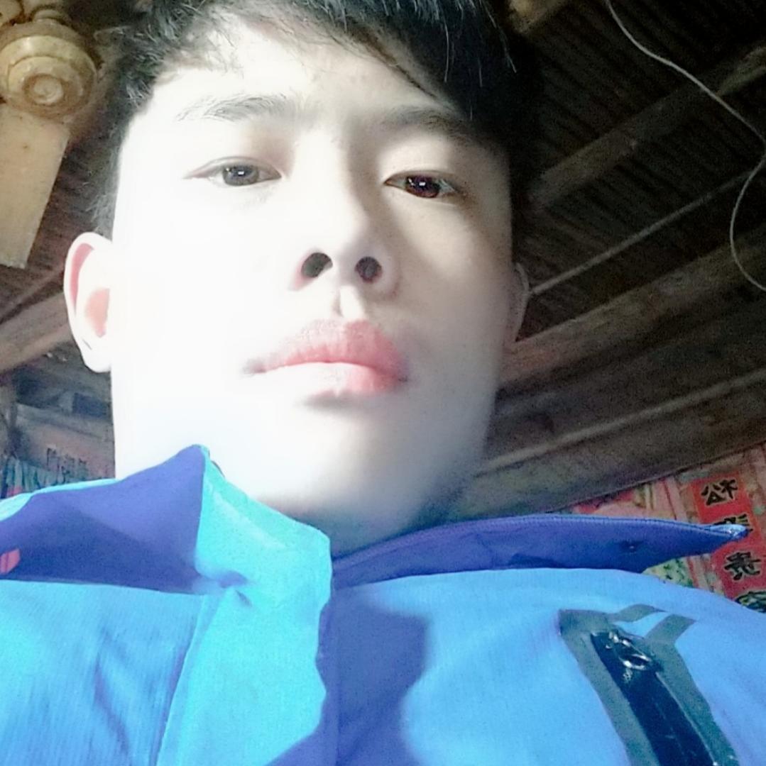 落后吃醋小蝴蝶的照片