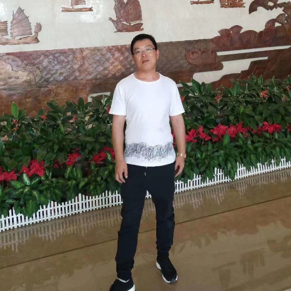 韩凯科的余生是谁的照片