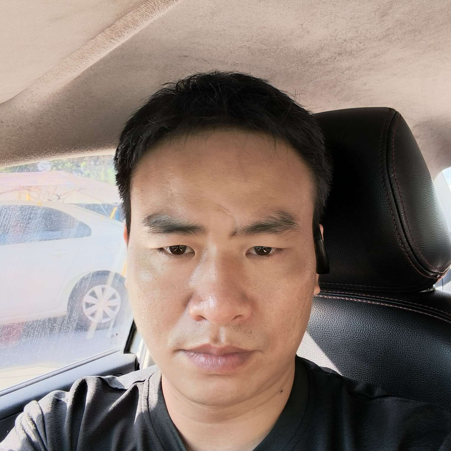 洛尘的怕孤独的照片