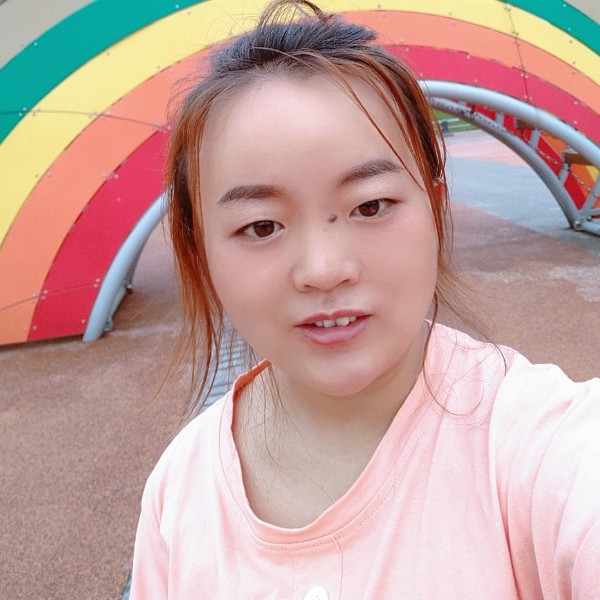 月影落花舞的照片