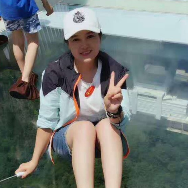文静有浮光的照片