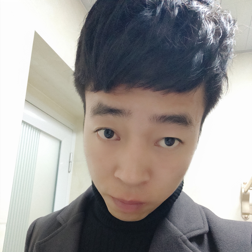 重要深拥凉城的照片
