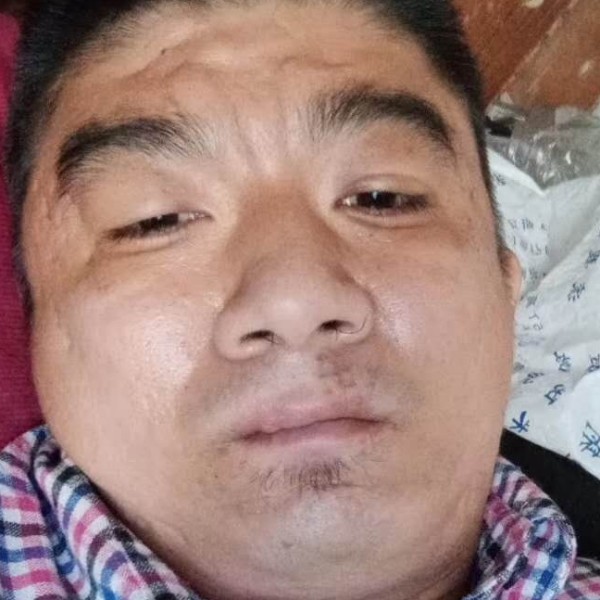 九零后单身贵族的照片