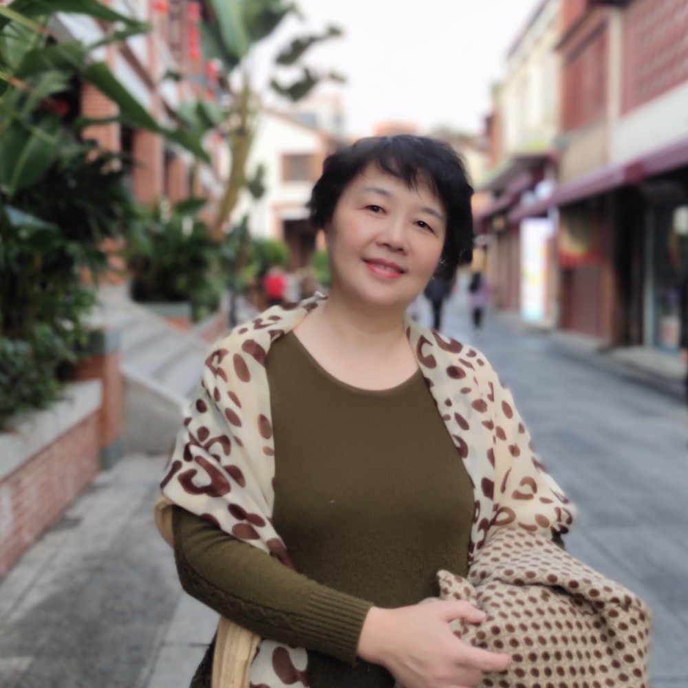 清秀和韶华的照片
