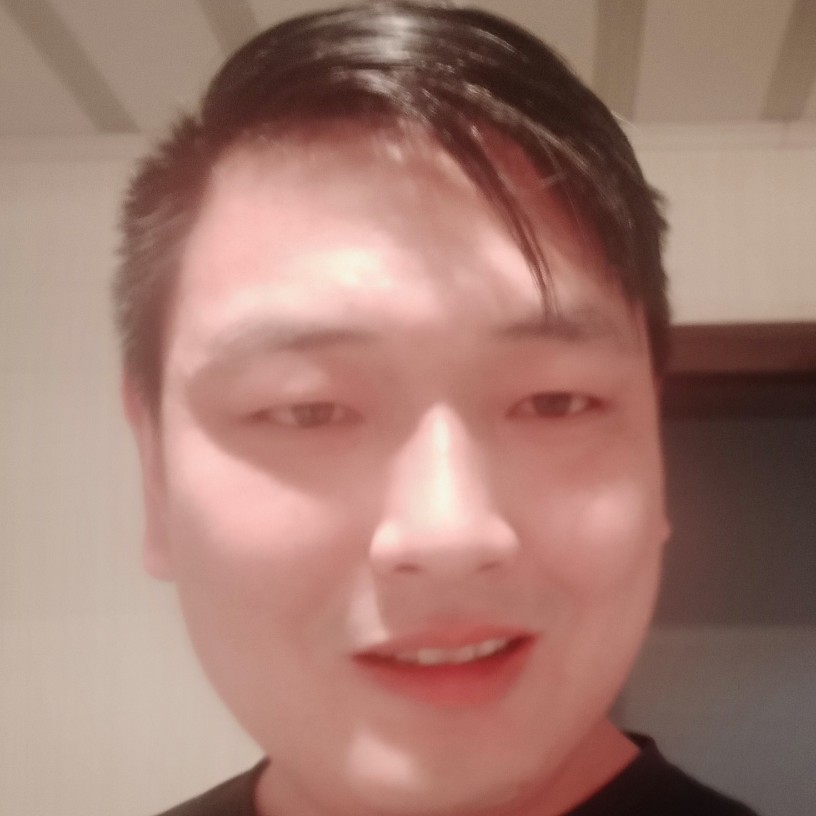 周华安的照片
