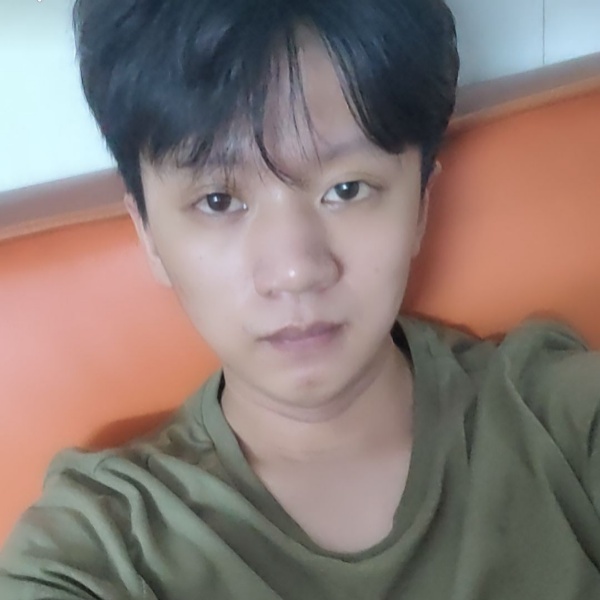 爱吃兔头先生的照片