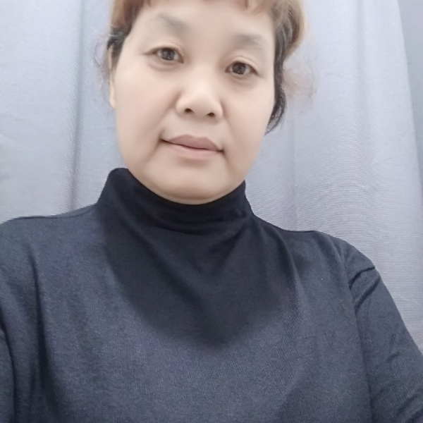 李动清阿姨的照片