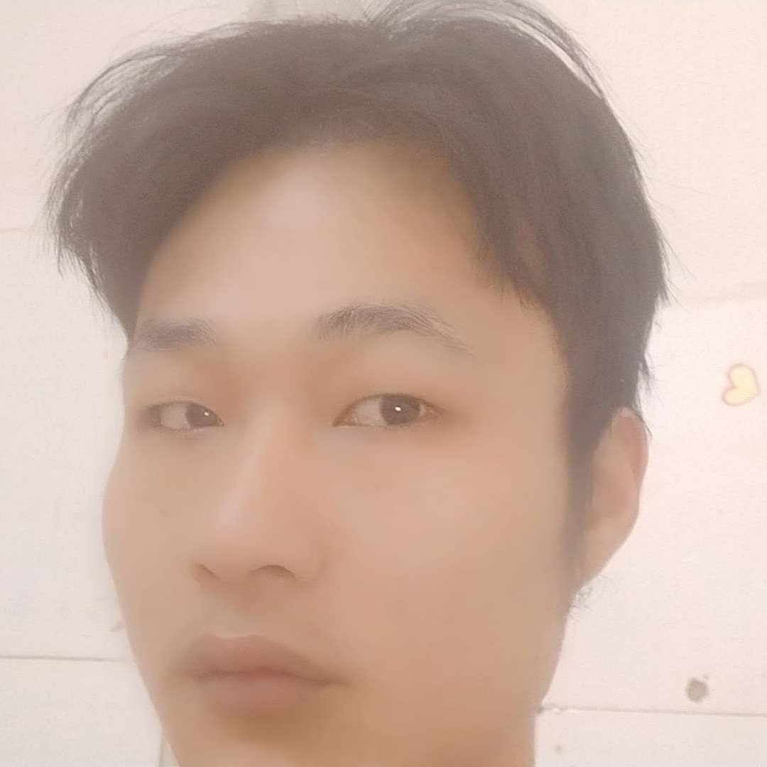 拼搏踢老虎的照片