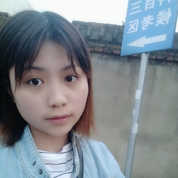 恬静等待缱绻的照片
