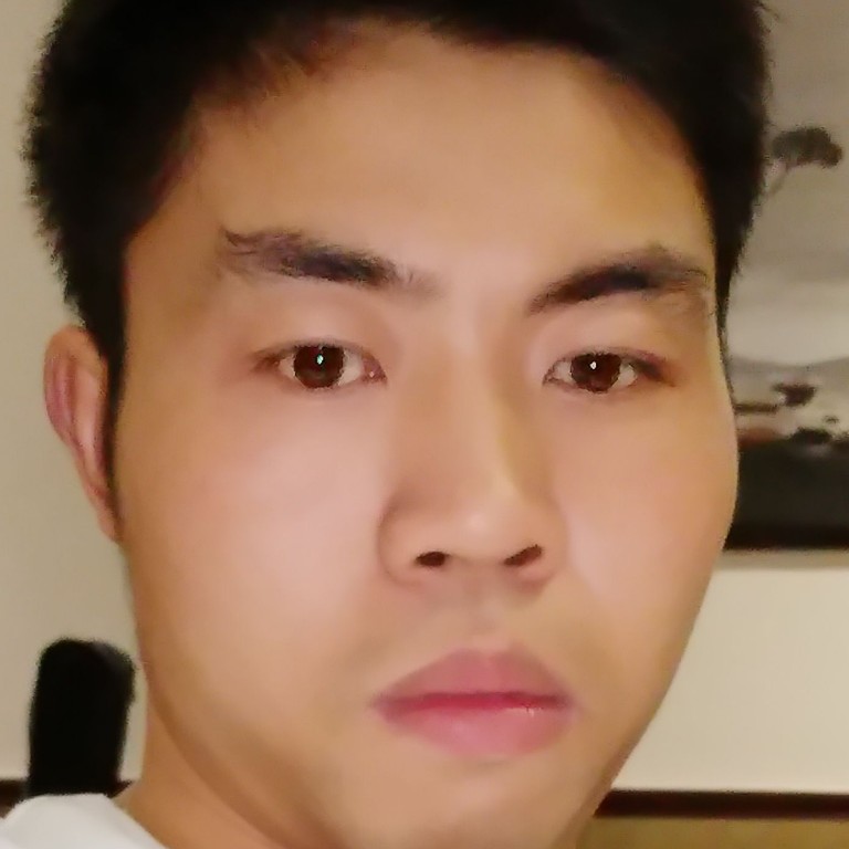 彩虹深拥落拓的照片