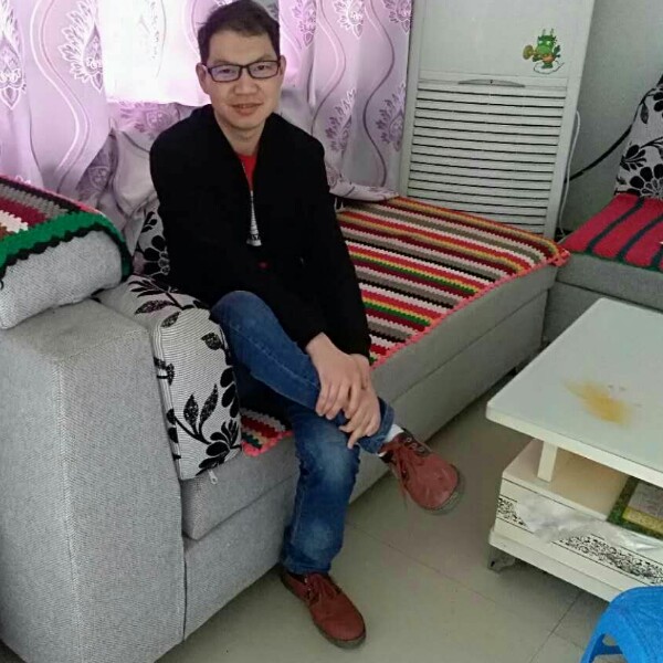 般若素李的照片