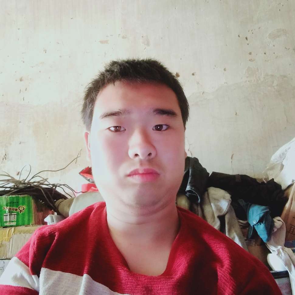 项链拾忆寂冷的照片