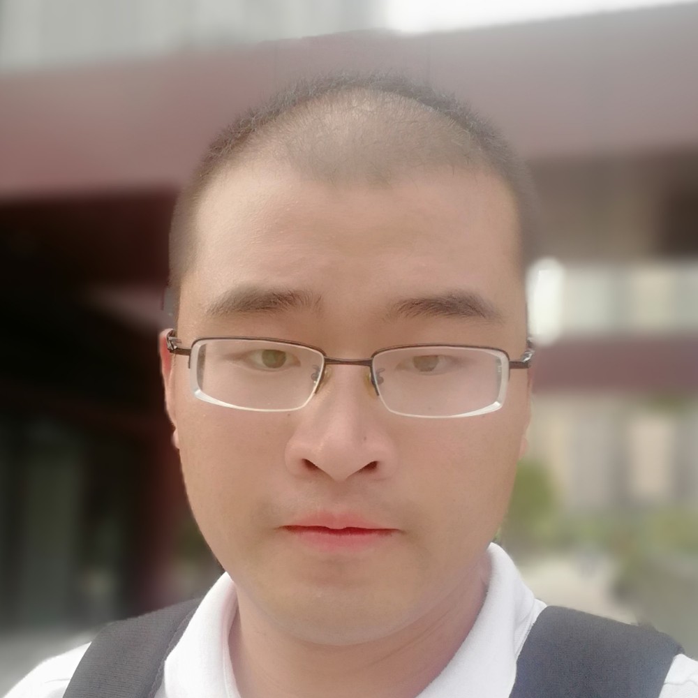 风中等待绿茶的照片